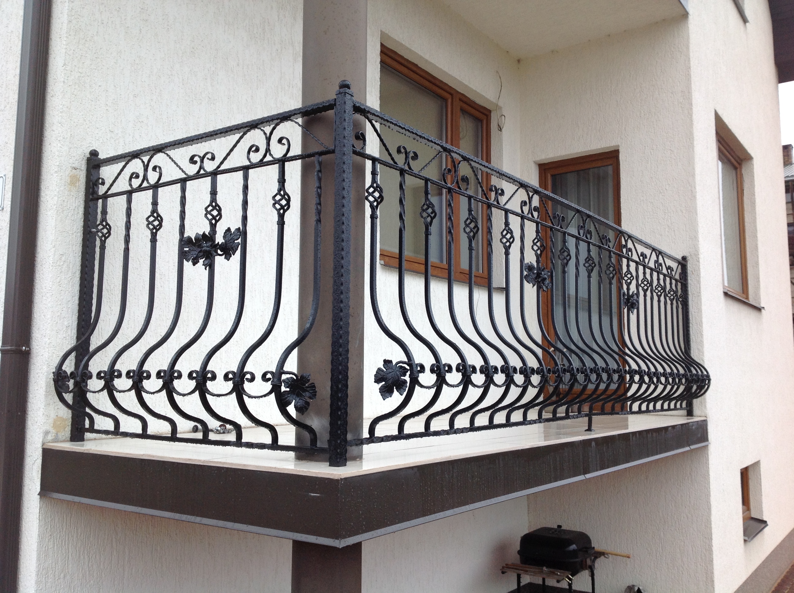 Dekorativas balkona margas 3