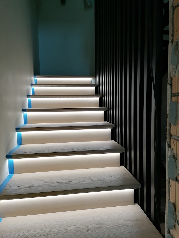 Dekorativa metala siena 3