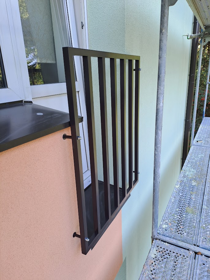 Franchu balkona margas